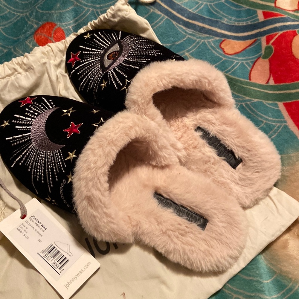 ✨👁🌙JOHNNY WAS slippers